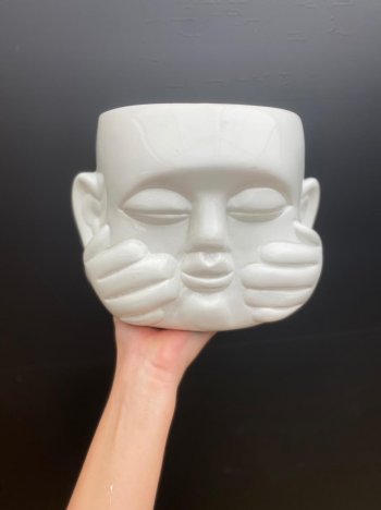 Vaso branco em cerâmica Buda